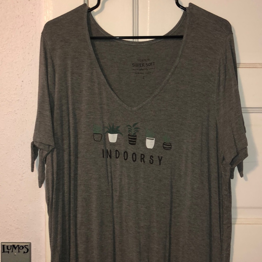 Torrid Super Soft Knit Gray Graphic Tee
